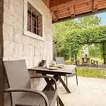 House Na Meji With Sauna - Happy Ferienhaus Pivka