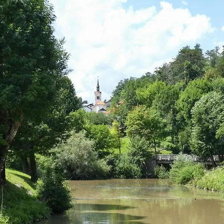 House Na Meji With Sauna - Happy Pivka