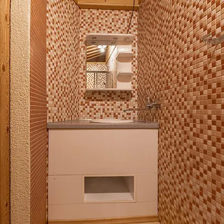 House Na Meji With Sauna - Happy