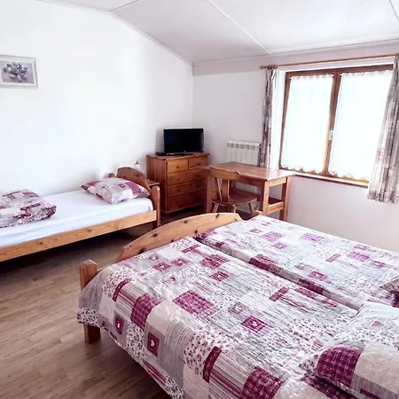 Na Meji Apartament Pivka