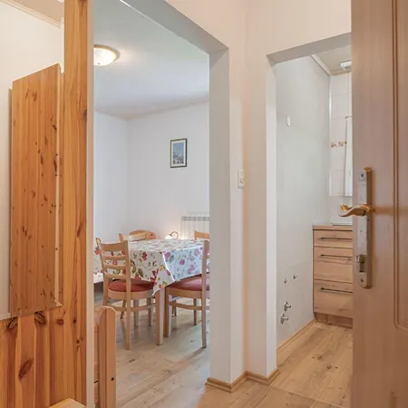 Apartament Na Meji *
