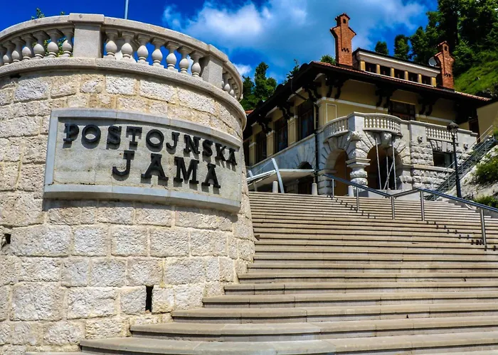 بيت للعطل House Na Meji With Sauna - Happy