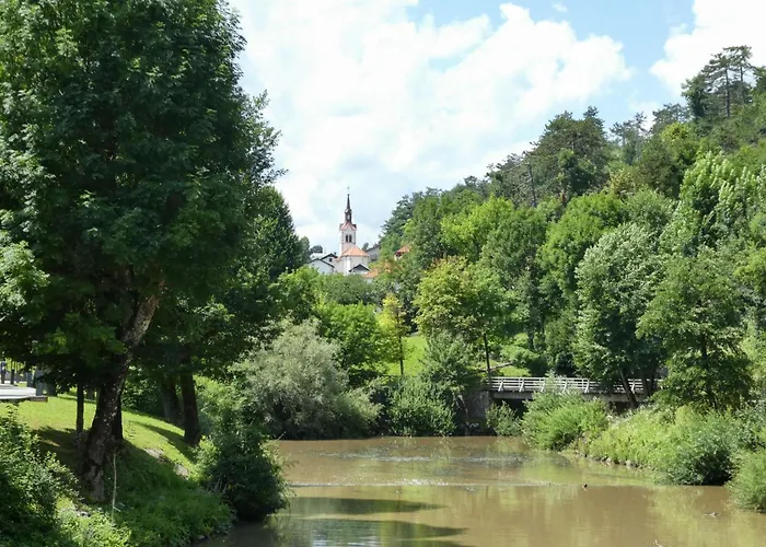 House Na Meji With Sauna - Happy Pivka
